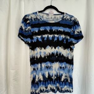 LulaRoe Blue and White Tie-Dye Women's Top​​​​